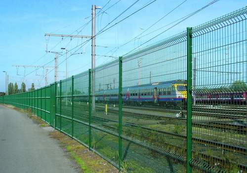 Системы ограждений железных дорог и автомагистралей в Глазове